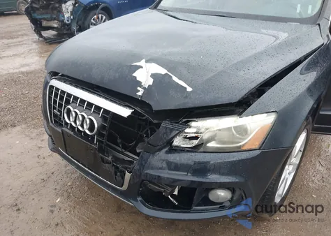 2012 Audi Q5 3.2 Premium из США, поврежденный, VIN WA1WKAFP9CA095682